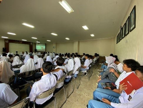 Kunjungan SMA Negeri 1 Simpang Pematang, Prodi Akuntansi Kenalkan Program COE dan Bebas Skripsi