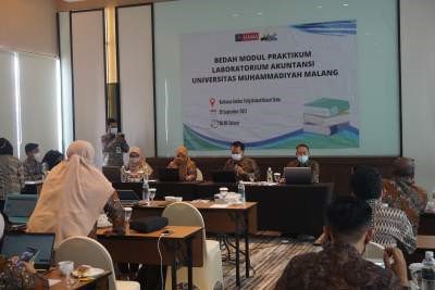 Bedah Modul UMKM 2021: Bekali Mahasiswa Dengan Kompetensi Akuntansi UMKM